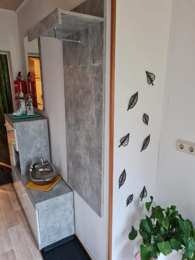 Haus Am Waldesrand Apartment Tanne Bagian luar foto